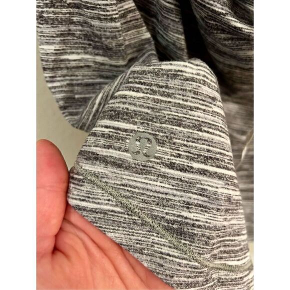 NWOT Lululemon Moment To Movement 2-In-1 Tank Size 4 - Picture 6 of 7